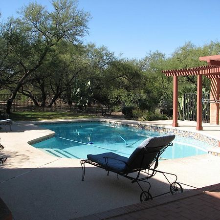 Desert Trails Bed & Breakfast Tanque Verde Екстер'єр фото