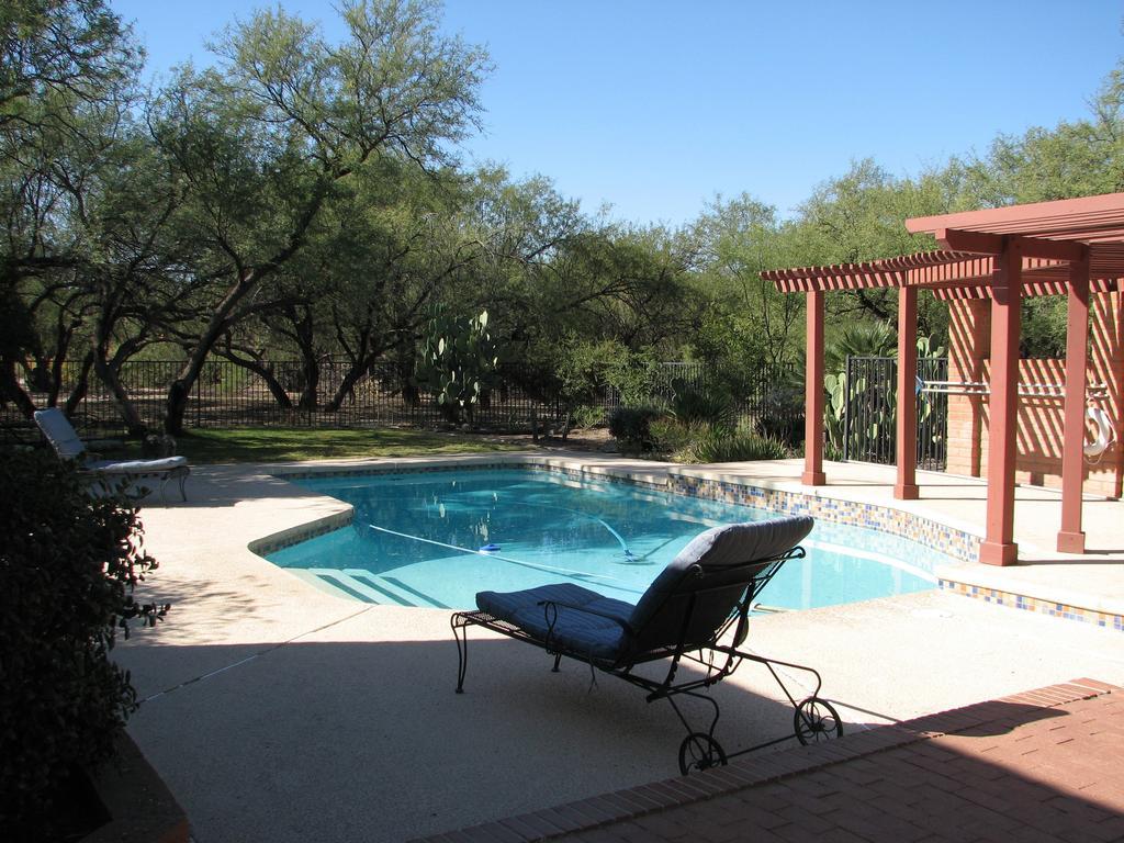 Desert Trails Bed & Breakfast Tanque Verde Екстер'єр фото
