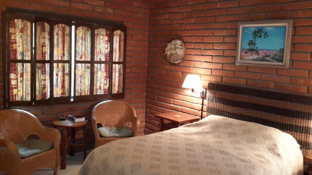 Desert Trails Bed & Breakfast Tanque Verde Номер фото